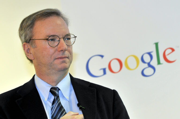 EX-CEO Eric Schmidt said Working from Home Hurt Google in the AI sector.